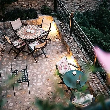 Rigas 3* نافبليو